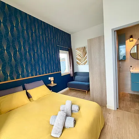 Le Cocon Bleu 4 Lits, 2 Chambres, 2 Sdb, Parking & Kit Enfant Disponible